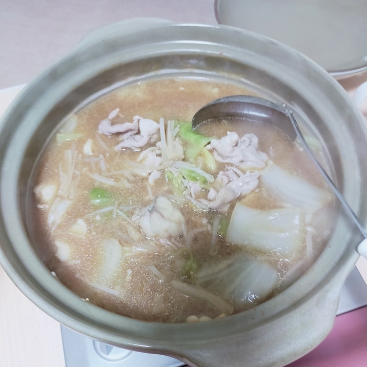 あんこうと豚肉の白菜味噌鍋 レシピ 作り方 By ぴぐ 楽天レシピ あんこうと豚肉の白菜味噌鍋 レシピ 作り方 By ぴぐ 楽天レシピ